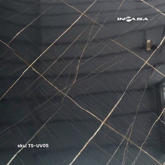 Lamina UV Chanel Black 4'X8'