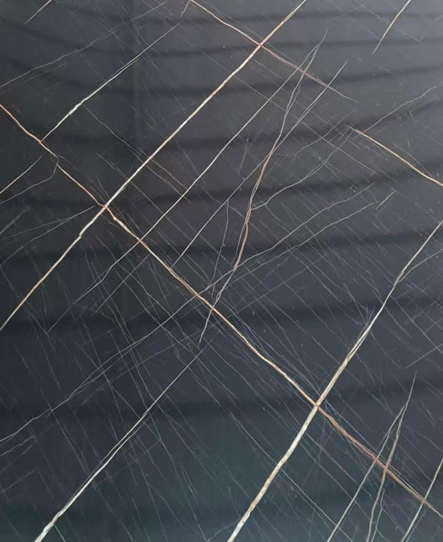 Lamina UV Chanel Black 4'X8'