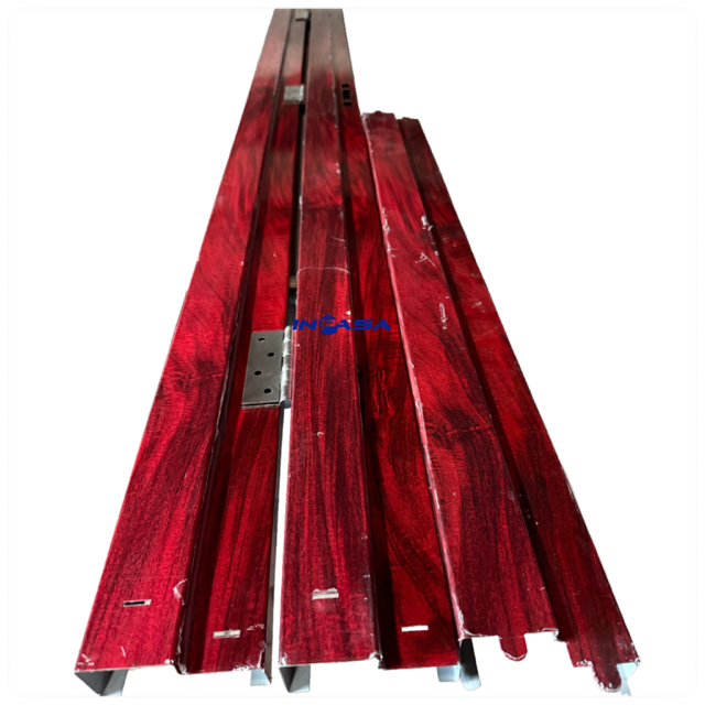 Marco de Metal de 3'x7' Color Rojo