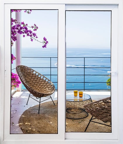 PUERTA CORREDIZA DE 2mt x 2.2mt DE PVC BLANCO CON VIDRIO